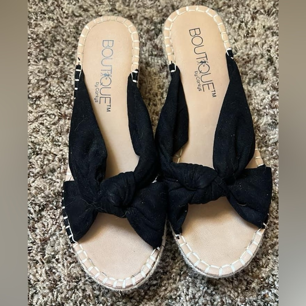 Boutique by corkys sandals